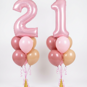 Dos ramilletes de globos de helio con números 2 y 1 rosa, estilo Rosa de jardín